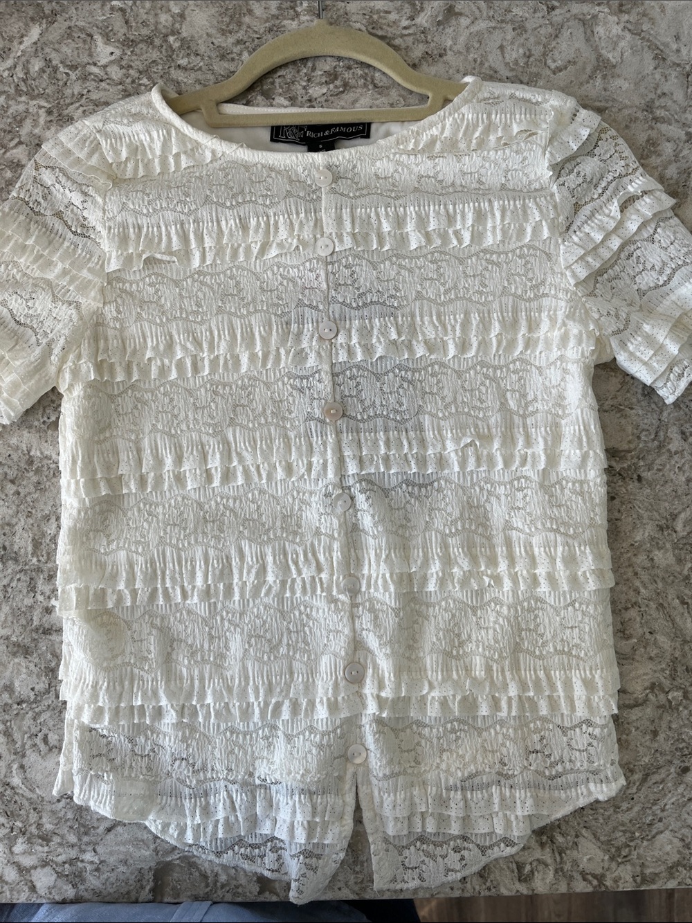 Rich&Famous Ivory Ruffle Button-Front Pullover Women's Top size Junior S - Picture 5 of 11